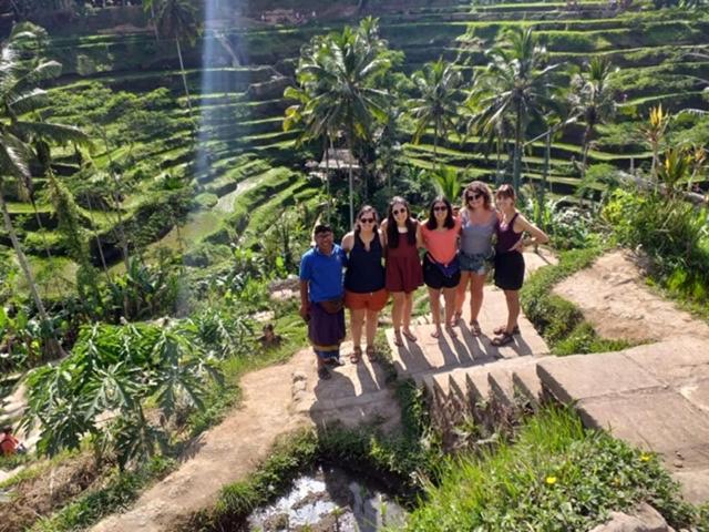 Acomodação com café da manhã  Bella House Monkey Forest Ubud